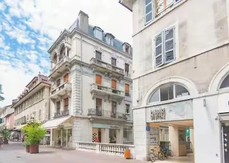 L'escale Annecienne Апартаменты *